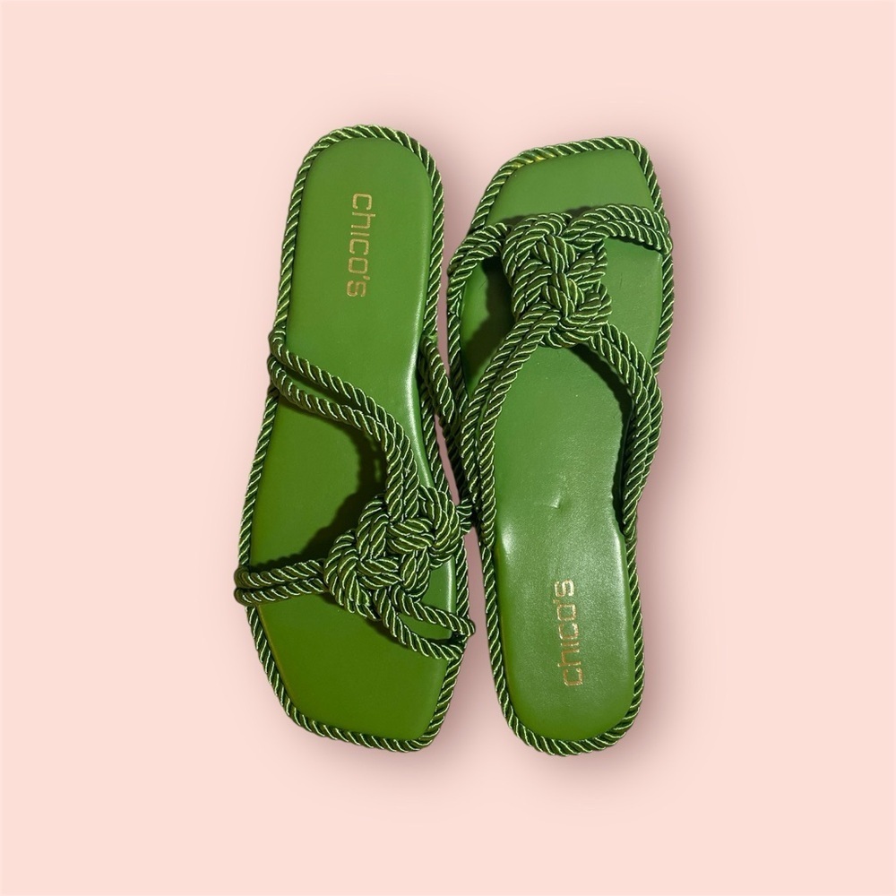 CORD SANDALS IN BANANA LEAF Size 10 1/2 M